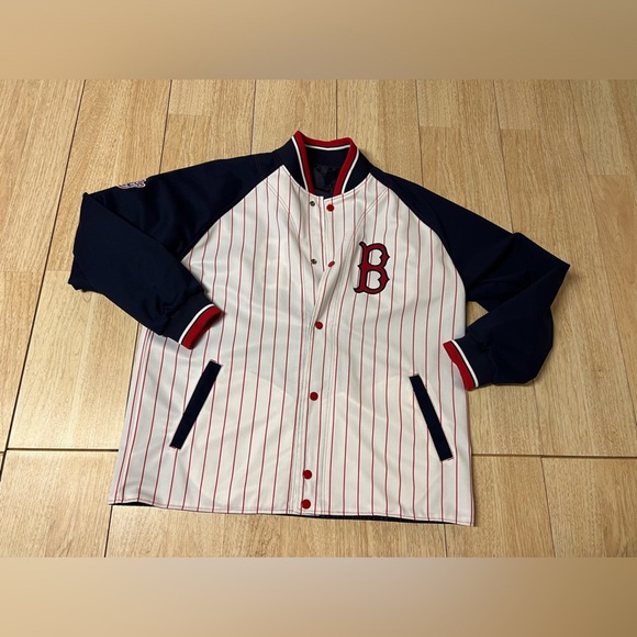 Boston Red Sox Reversible Bomber Style Jacket - Picture 5 of 8